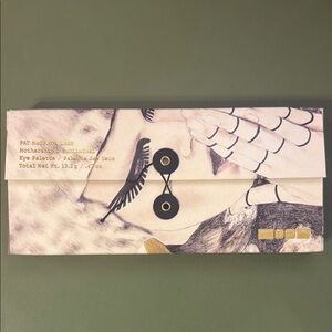 Pat McGrath Eyeshadow Palette - Black and Gold